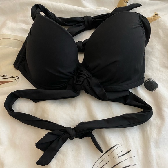 Victoria Secret bikini top 32D - Picture 2 of 6